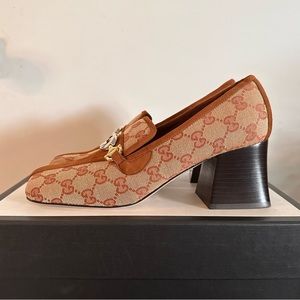Gucci Original GG Beige Ruggine Loafers EU 38